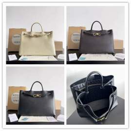 Picture of Bottega Veneta Handbags _SKUfw184062326fw